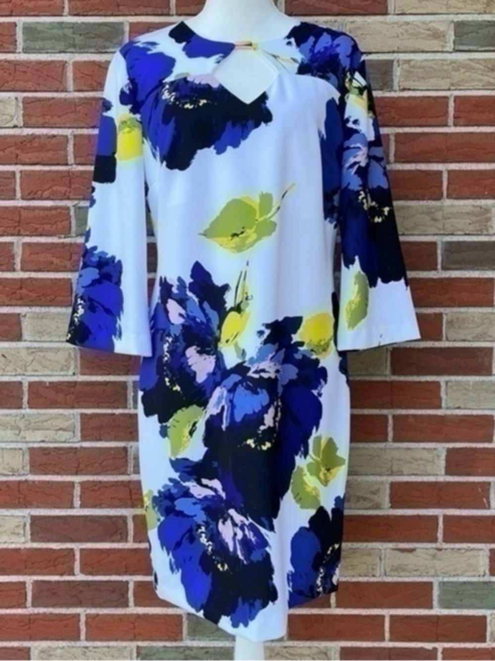 Trina Turk Embellished Keyhole White Yellow Multicolor Floral Dress 👗